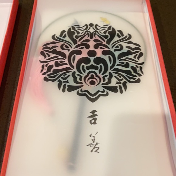 Fan - Picture 4 of 5